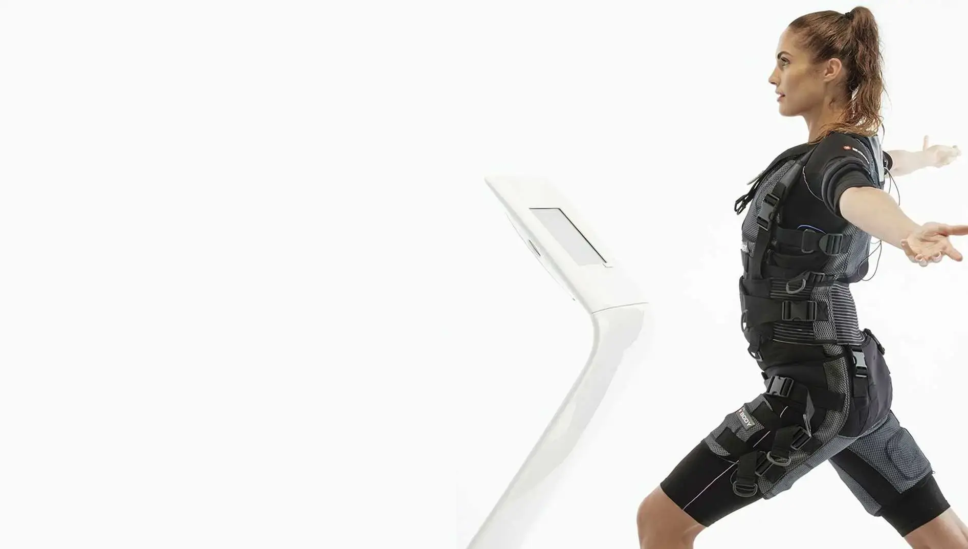 Training Cloud Platform for Global Studio and Device Management